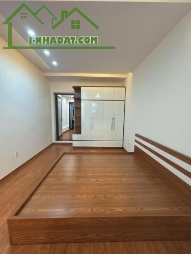 BÁN NHÀ TẬP THỂ TẦNG 2 NGUYỄN TRÃI - THANH XUÂN - DIỆN TÍCH 63M2 - GIÁ 2.58 TỶ - Ô TÔ ĐỖ C - 2