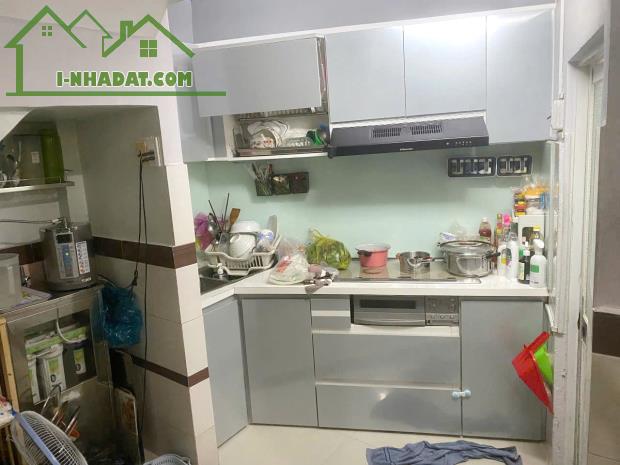 Nhà 2 tầng 2PN/2WC hẻm rộng thoáng Âu Dương Lân P3Q8 - 3