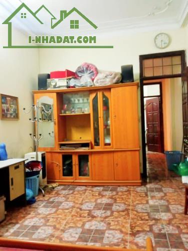 Bán nhà mặt phố Giáp Bát, 51m2 x 4 tầng, kinh doanh tốt, 12 tỷ - 2