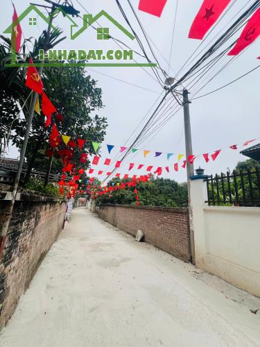 Siêu đẹp mảnh đất xã Phụng Châu, Chương Mỹ gần Lê Văn Lương kéo dài 115m2 giá 4.1 tỷ - 1