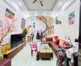 🌻 Ô TÔ 7 CHỖ ĐỖ CỬA TRƯƠNG ĐỊNH 9 ,5 TỶ/ 36M2/40M2T2/3 TẦNG/ MT4,3M - 5M RA Ô TÔ.