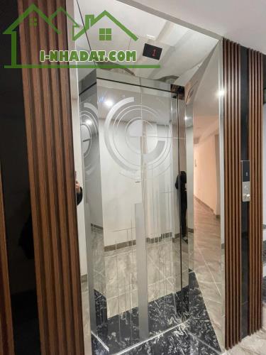 Bán gấp phân lô ô tô tránh Đê La Thành 7 tầng 52m2 thang máy, vỉa hè rộng, cho thuê làm VP - 3