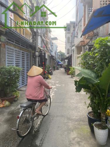 CHỈ 8.8 TỶ [P3Q8]- NHÀ HXH  ÂU DUƠNG LÂN- DT 69M2 ( 4.6 X 14) - 4 TẦNG - 4