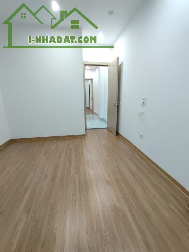 ⚡ GIA QUẤT THƯỢNG THANH – 40M², 5 TẦNG, 6 NGỦ, NGÕ THOÁNG, Ở SƯỚNG! 🏡 5,95 TỶ! - 3
