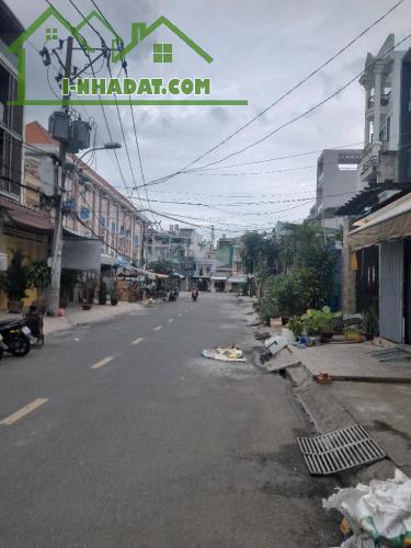 BÁN NHÀ MẶT TIỀN NỘI BỘ - KHU BÌNH PHÚ - Q.6 - 98M2 - 3 TẦNG - 11,2 TỶ( Bớt lộc) - Gấp💥 - 1