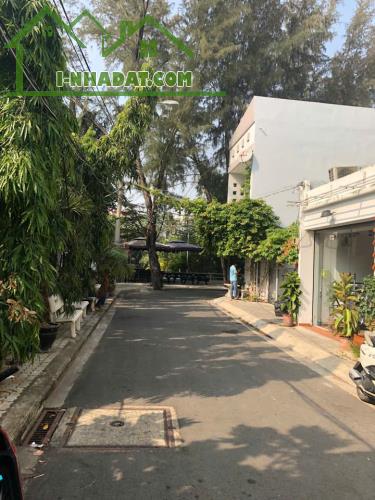 Giá rẻ bất ngờ, nhà phố hướng Đông trong khu Tân Quy Đông giá 12,9 tỷ - 1