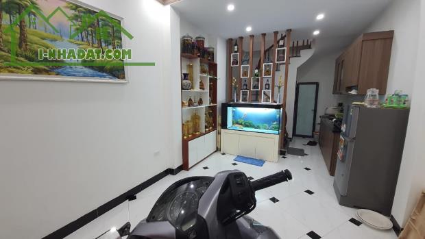SIÊU PHẨM TẠI XUÂN PHƯƠNG- NTL, NHÀ DÂN ĐÃ SỬ DỤNG ĐƯỢC 1 NĂM, NGÕ THÔNG MORNING ĐỖ CỬA - 3