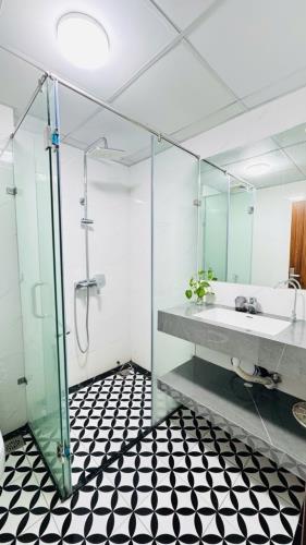 Trung tâm phường Bồ Đề ,nhà mới ở ngay, ô tô đỗ cổng, full nội thất , Diện tích 31m2