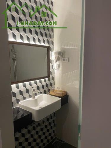 NHÀ MẶT TIỀN ĐƯỜNG NGANG 6M . SỔ HỒNG RIÊNG NỞ HẬU - CÔNG NHẬN ĐỦ 207M2 - 4