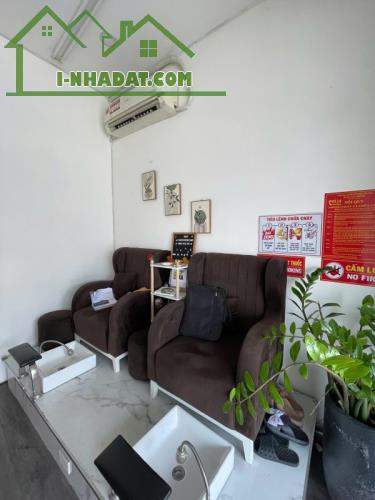 Quận Gò Vấp , Sang Rẻ 49 tr, Spa Decor Đẹp – Mới MT số 14 Lê Văn Thọ, F.8 , Tel : - 3