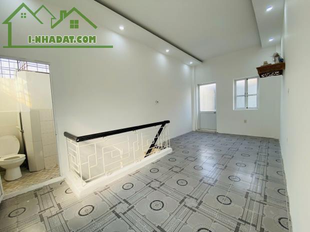 CHÍNH CHỦ BÁN NHÀ TRUNG TÂM THÀNH PHỐ HỒ TAM BẠC HẢI PHÒNG. - 2