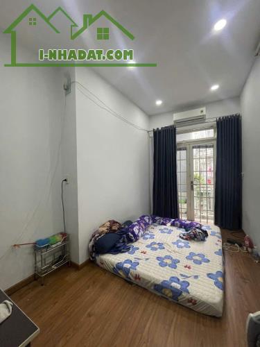 Bán Nhà Gần Chợ Trần Văn Quang Quận Tân Bình Khu Dân Cư Hiện Hữu - 4