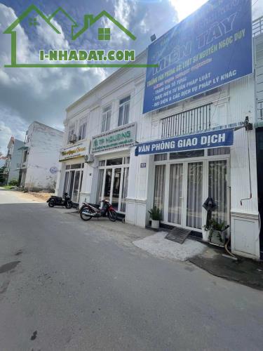 Bán nhà trục chính khu biệt thự hưng lợi gần y học cổ truyền giá 2,999 tỷ
