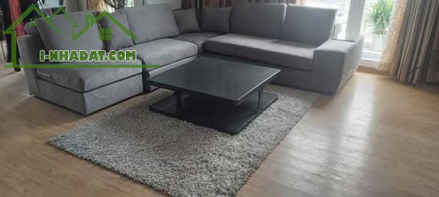 Chính chủ bán toà Homestay mặt phố Tô Ngọc Vân Tây Hồ 150m2x9T nhỉnh hơn 90 tỷ