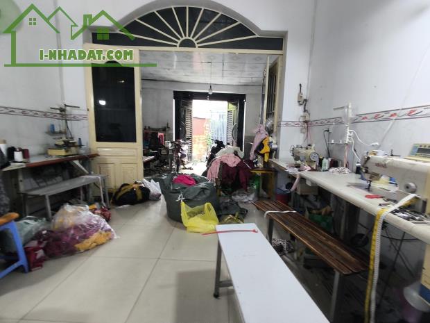 NHÀ 1/ NGẮN TRỊNH THỊ MIẾNG THỚI TAM THÔN HÓC MÔN - NHÀ 2 TẦNG 105M2 - HẺM XE TẢI THÔNG -