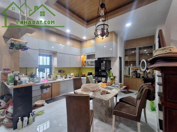 Nhà 3 tầng 2 mặt tiền hẻm 6m 465 Trần Xuân Soạn Tân Kiểng Q7, ngang 7.2x16m chỉ 16.5 tỷ - 3