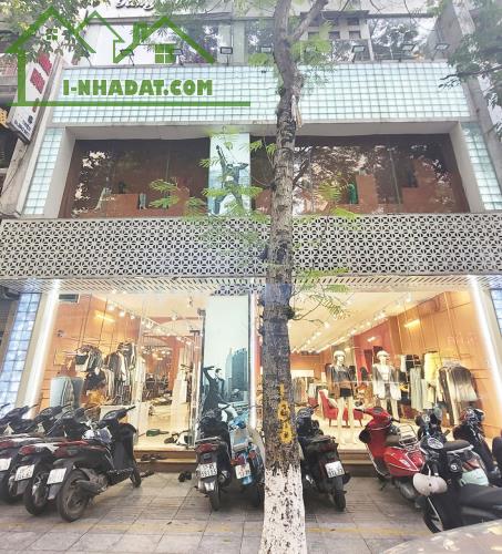 Bán Nhà Mặt Phố Nguyễn Trãi, Đống Đa, DT 139m2 x 4T, MT:7.3m, Giá Rẻ.