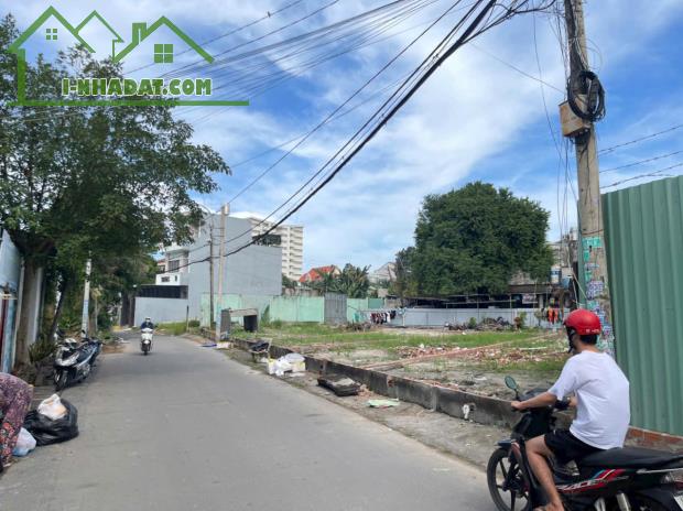 Nhà mặt tiền đường 79 phước long B, diện tích 125m, kế vành đai 2