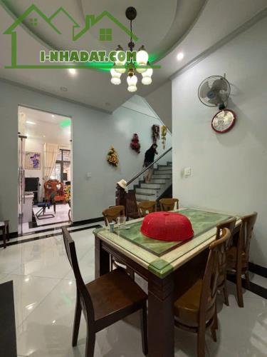 Mặt tiền Kinh Doanh-Nhà Cấp 3,đường Cao Thắng-Bình Hưng-Phan Thiết-DT 245m2TC - 2