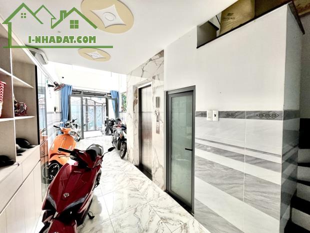 CHDV 8PN MT Nguyễn Trung Trực P.5 Bình Thạnh 6 tầng giá 13.5 tỷ - 1