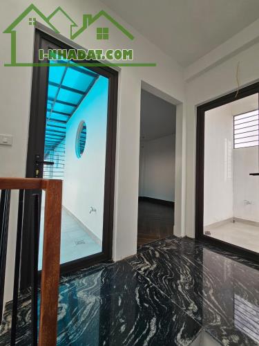 BÁN NHÀ 5 TẦNG FULL NỘI THẤT – PHỐ VIỆT HƯNG, LONG BIÊN - 4
