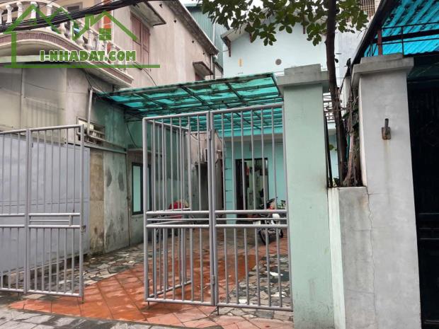 Bán Nhà Ngõ 140 ( 86 ) Phố Ngọc Thụy 103m2 x 2 tầng, mặt ngõ thông rộng, nhà cũ Chủ nhà