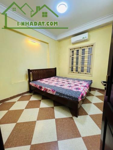 40m / 5 tầng - Phố cổ Ngọc Lâm, Long Biên - 30m ra phố, gần nhiều tiện ích- giá 9 tỷ nhỉnh - 3