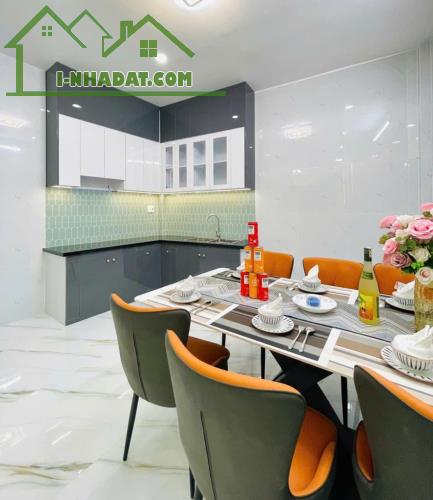 👏 NHÀ MỚI XE HƠI NẰM NHÀ -FULL NỘI THẤT -NGAY GIGAMALL- THỦ ĐỨC