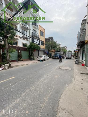 -Mặt phố phú lương ,ô tô tránh, KD đỉnh, vỉa hè rộng,dt 64m2, giá 8tỷ8
