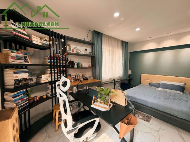 Nhà Hẻm Ôtô Nguyễn Trọng Tuyển Phường 1 Tân Bình. - 2