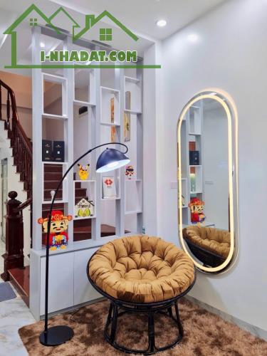 Cực Phẩm Phú Mỹ - Nhà Dân Xây - 6 Tầng - Sân Rộng Siêu Thoáng - 40m2 Giá Nhỉnh 8 tỷ - 2