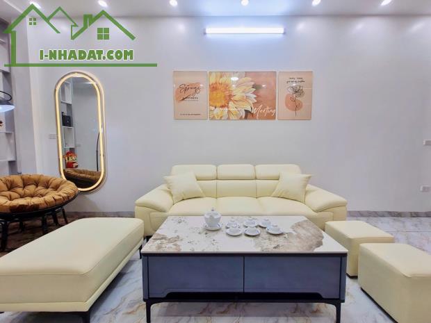 Cực Phẩm Phú Mỹ - Nhà Dân Xây - 6 Tầng - Sân Rộng Siêu Thoáng - 40m2 Giá Nhỉnh 8 tỷ - 1
