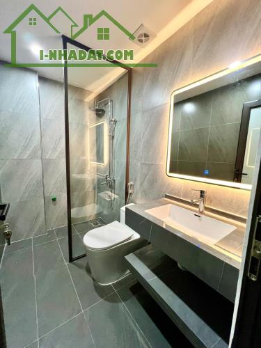 CỰC RẺ CHỈ 5 TỶ NHỈNH - CÓ NHÀ 56M2 x 3 TẦNG CÁCH 1 RA MẶT PHỐ OTO TRÁNH ĐỖ - 5