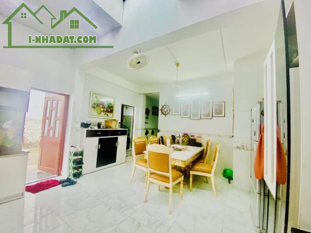 15x54m mặt tiền Huỳnh Tấn Phát - P Tân Thuận Đông Q7 - 3 tầng BTCT - giá 79,9 tỷ - 2