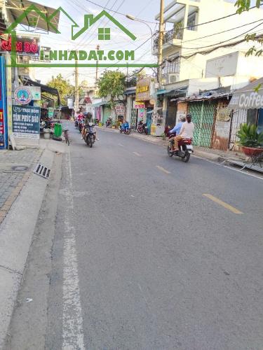 BÁN MẶT TIỀN GẦN CHỢ NGÃ TƯ AN SƯƠNG - PHAN VĂN HỚN -HÓC MÔN ❗154m2(5,1*31) giá 💸 7❌tỷ  Đ - 2