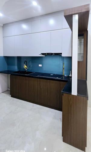 TRƯƠNG ĐỊNH, SÁT Ô TÔ, BA BƯỚC CHÂN RA MẶT PHỐ CÁCH BÃI ĐỖ XE 30M 5 TẦNG 40M2 7,6 TỶ - 2