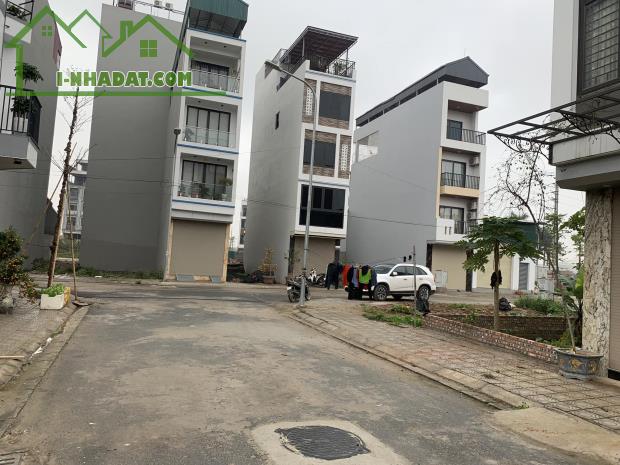Bán Đất Vân Canh Hoài Đức, 98.6m2 Mặt tiền 8.22m mặt đườg 11m cạnh vành đai 3.5 giá đầu tư