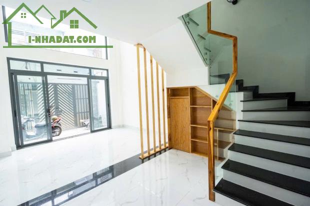 NGAY VÒNG XOAY CV GIA ĐỊNH - CHDV 4 TẦNG 7PN - 50M2 - DÒNG TIỀN GẦN 40TR - CHỈ 6,3 TỶ - 2