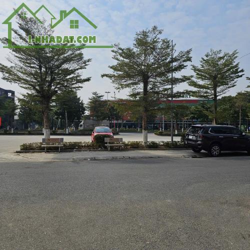 BÁN ĐẤT PHÂN LÔ – VỈA HÈ – ĐƯỜNG Ô TÔ TRÁNH – CẠNH ĐẠI HỌC TÀI NGUYÊN & MÔI TRƯỜNG