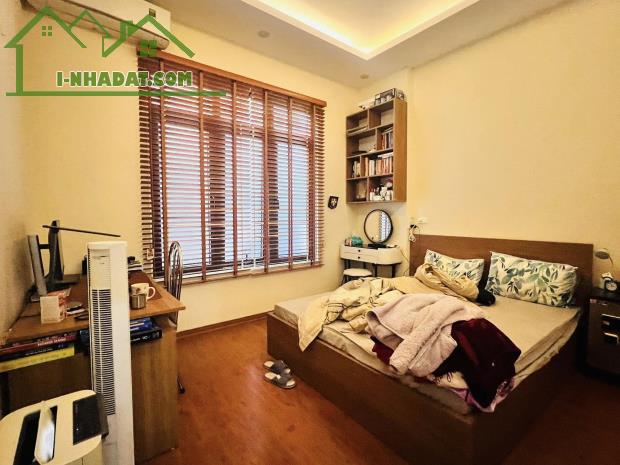 💥💥Mặt ngõ Nguyễn Khang 42m 4T, ô tô 30M, ba gác phóng, nhỉnh 10 tỷ - 3