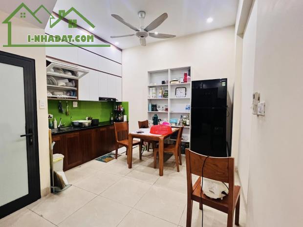 💥💥Mặt ngõ Nguyễn Khang 42m 4T, ô tô 30M, ba gác phóng, nhỉnh 10 tỷ