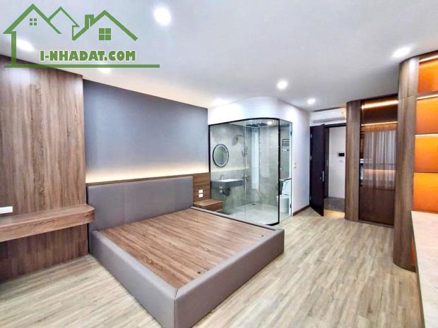 Bán nhà Nguyễn sơn-long biên,thang máy,gara oto,full nội thất,DT 38m,MT 4,2m, giá 9,3 tỷ - 2