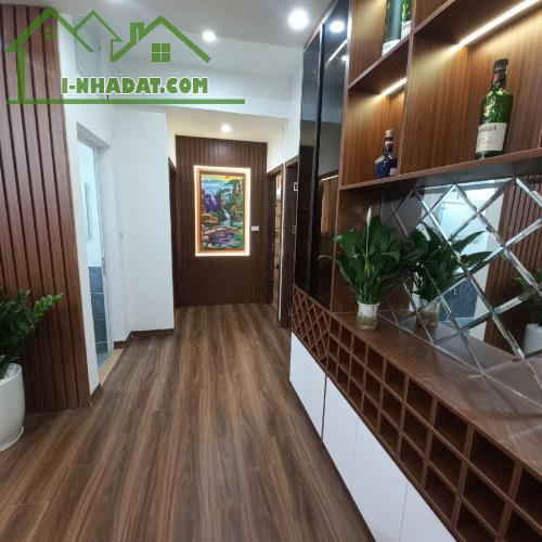 BÁN CHUNG CƯ NGUYỄN CƠ THẠCH - VIEW THOÁNG - DT 130M2 GIÁ HIẾM  6T LH: 0949859830 - 2