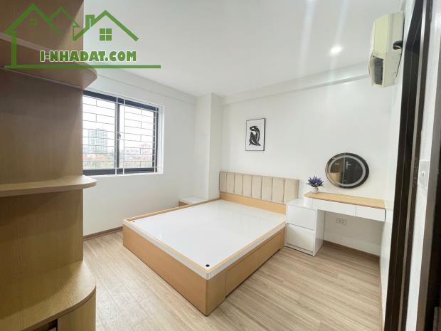 Bán căn hộ chung cư toà CT3C X2 - Linh Đàm - quận Hoàng Mai dt 83m2 * 3 ngủ * sổ đỏ chính