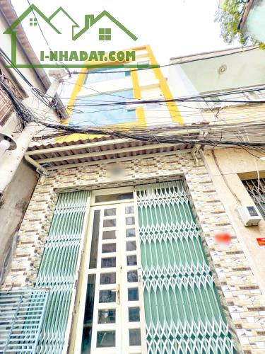 Bán nhà 2 lầu hẻm 154 đường Âu Dương Lân P.3 Quận 8