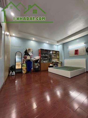 Bán nhà ngõ 81 Nguyễn Phong Sắc, Cầu Giấy, 60m2, thang máy, ô tô, kinh doanh, 20 tỷ - 2