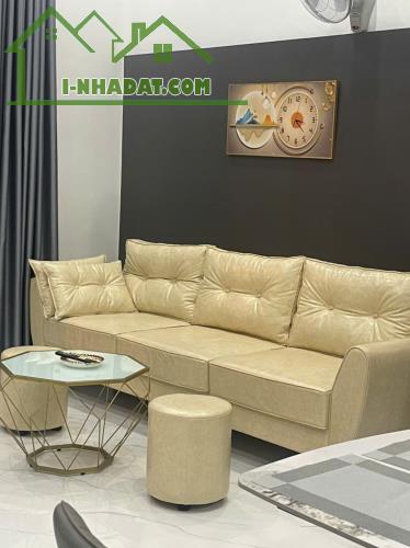73m2 Nhà mới đẹp hiện đại 2  mặt tiền Tây Sơn giá 2 tỷ 750 triệu - 1