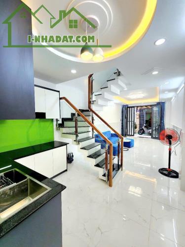 TRONG TẦM TAY - NHÀ ĐẸP TRẦN XUÂN SOẠN gẩn SUNRISE  39m2 Chỉ hơn 4Tỷ - 3