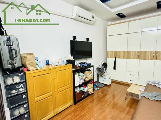 NHÀ ĐẸP NGUYỄN TRÃI-HÀNG XÓM ROYAL FULL NỘI THẤT 44M 5T HƠN 8 TỶ - 1