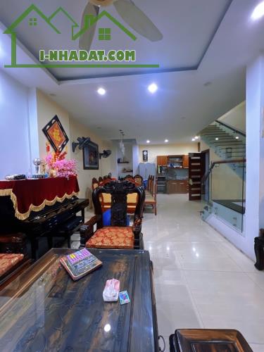 SIÊU PHẨM LIỀN KỀ XUÂN THỦY, CẦU GIẤY, 85M x 5T – MT 6M – VỈA HÈ, Ô TÔ TRÁNH, KD ĐỈNH,32TỶ - 2